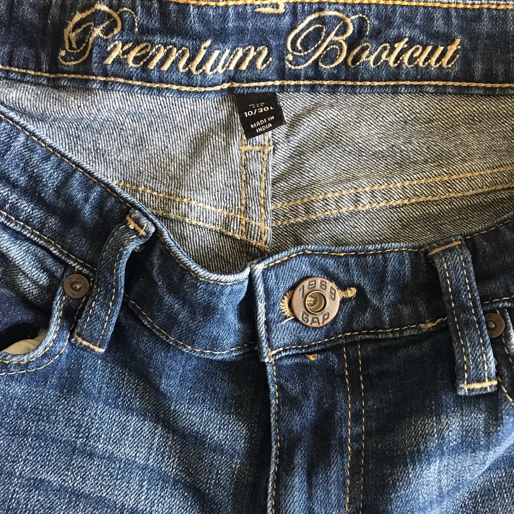 Gap jeans size 10